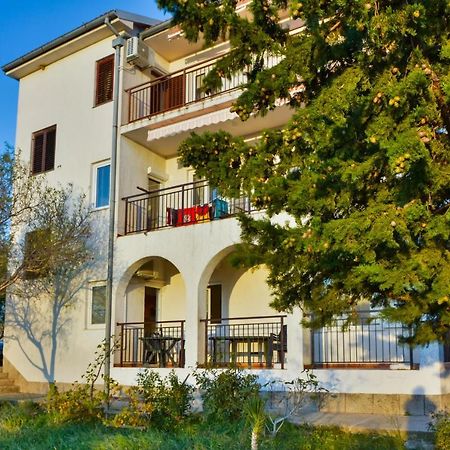 Apartments With A Parking Space Senj - 11520 Esterno foto